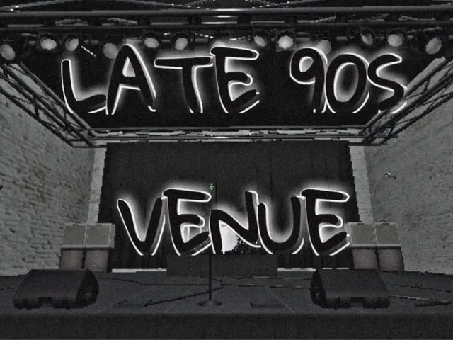 LATE NIGHT AT A LATE 90S VENUE （Early release）