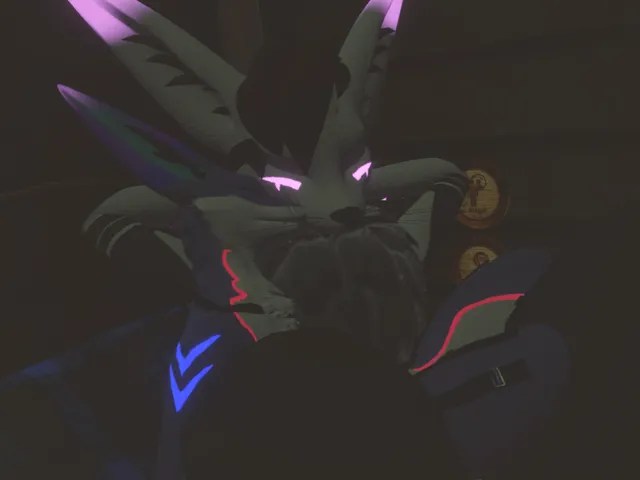 iTzRyuta Avatar and Chilling furry house