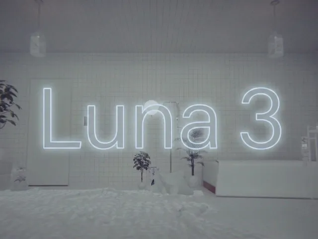 Luna 3