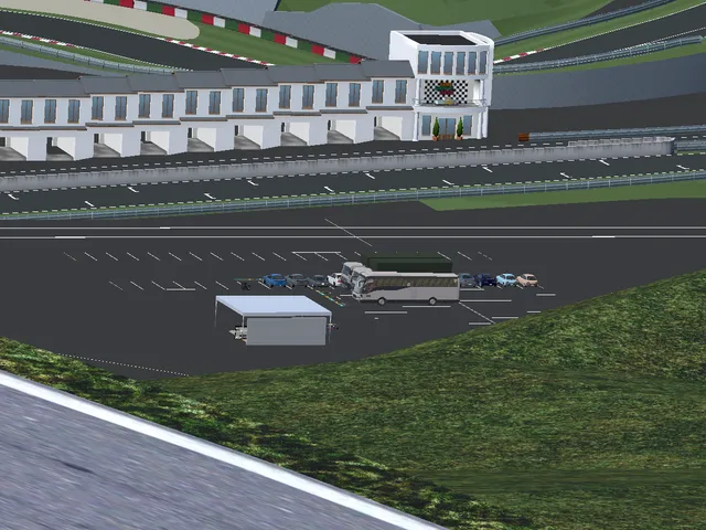 com8 car test 2