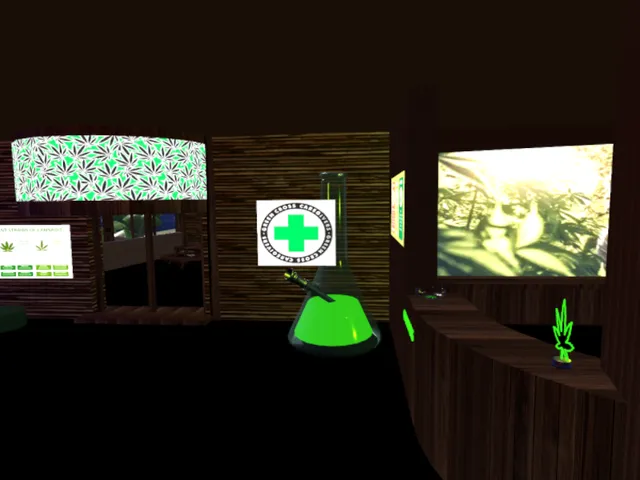 Squirrel Cafe ＆ Exhibit