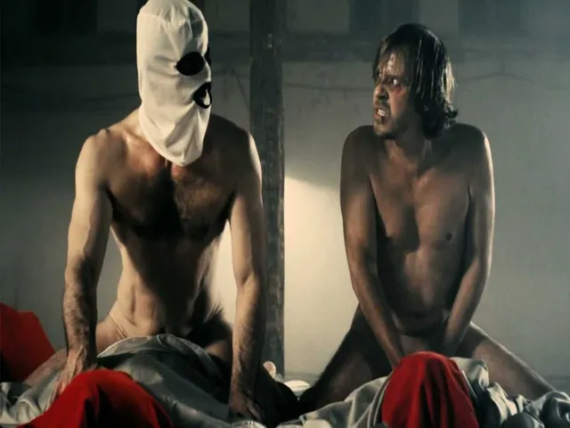 CARDI'S RED ROOM ≻․≺