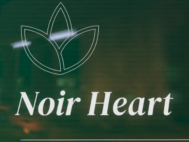 NoirNight｜夜心旅馆