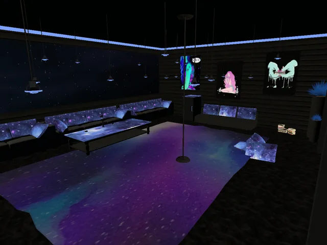 Chains Lounge