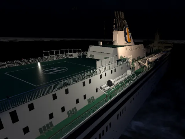MV Estonia （sinks in real time）