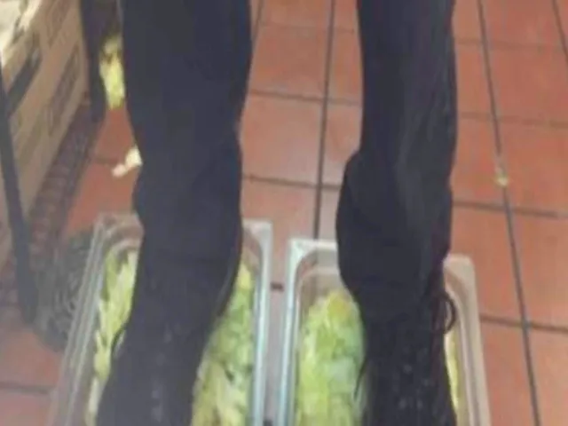 Burger King Foot Lettuce