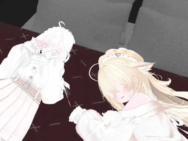 caramity2000のアバターと添い寝するだけのチルワールド